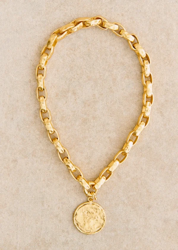 Collier Joseph