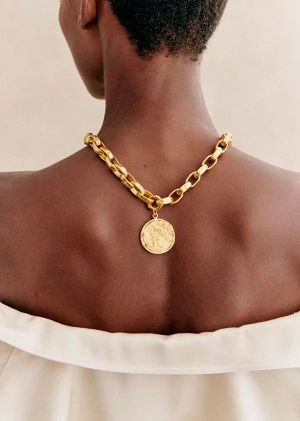 Collier Joseph