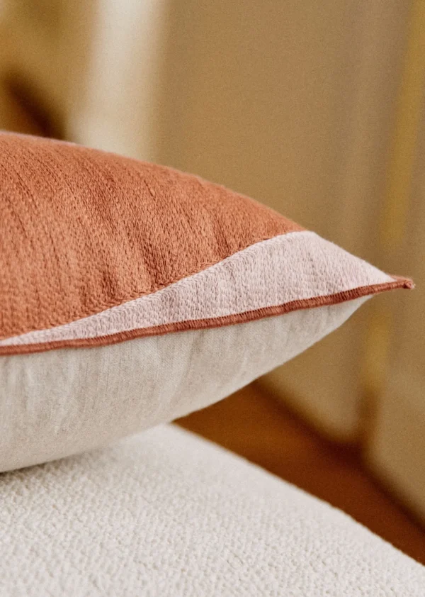 Coussin Brodé -  Grand Modèle