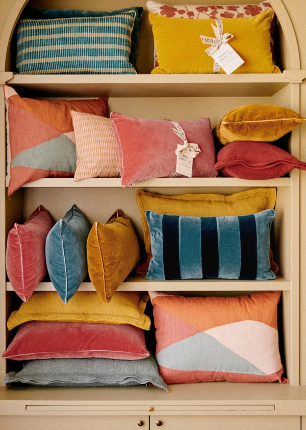 Coussin Brodé -  Grand Modèle