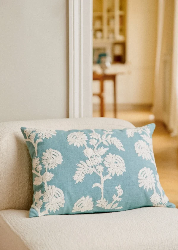 Coussin Brodé -  Grand Modèle