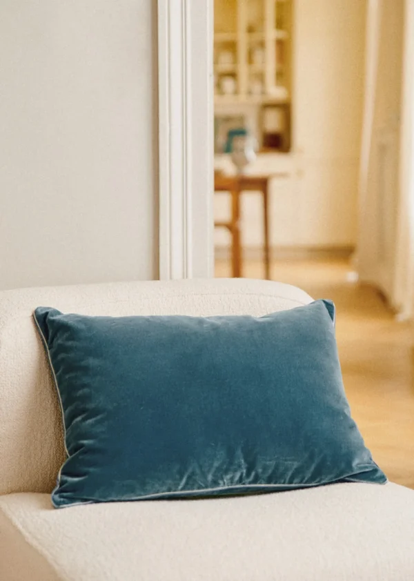 Coussin Velours Édition -  Grand Modèle