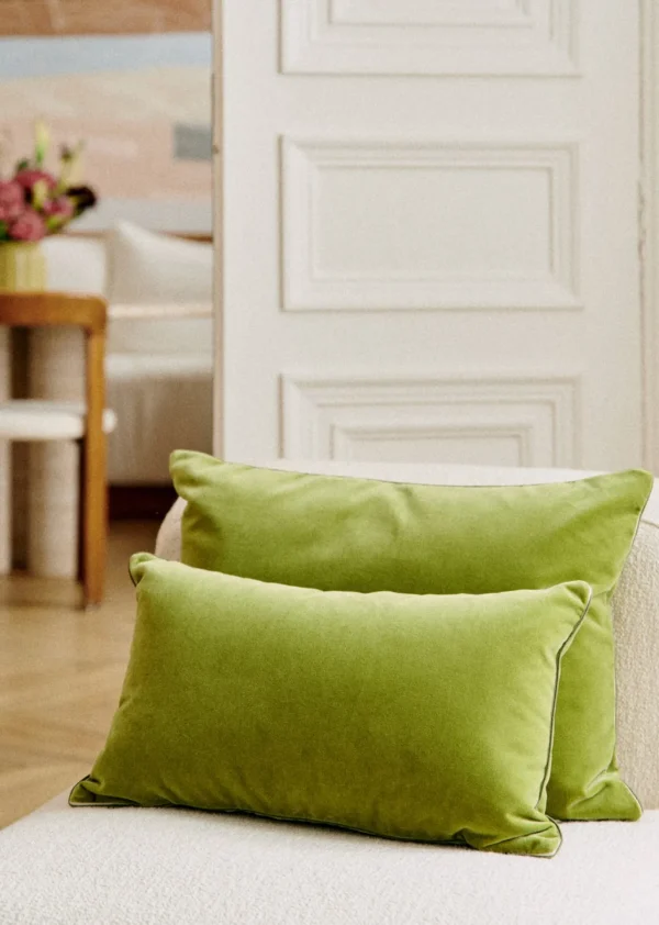 Coussin Velours Édition -  Grand Modèle