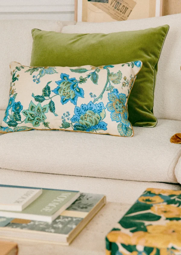 Coussin Velours Édition -  Grand Modèle