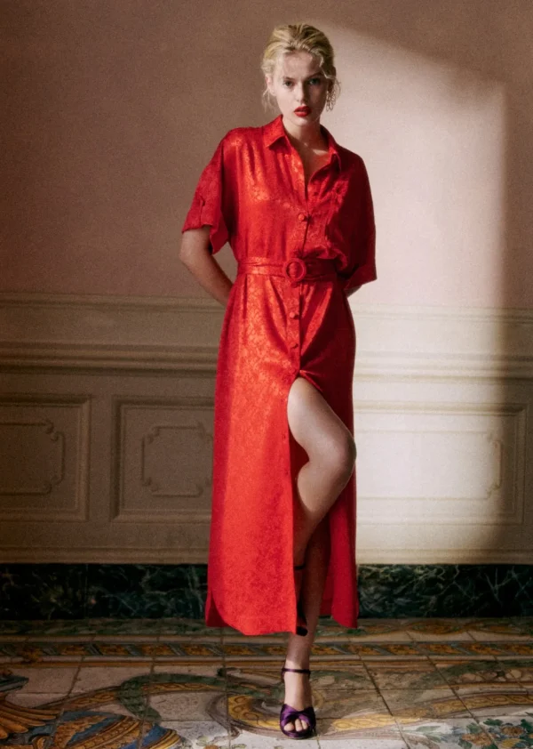 Robe Dora
