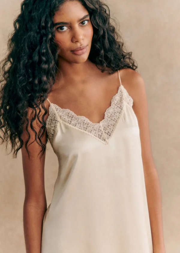 Robe Nassima