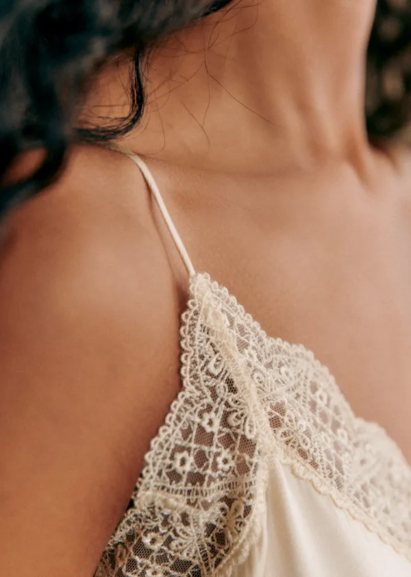 Robe Nassima