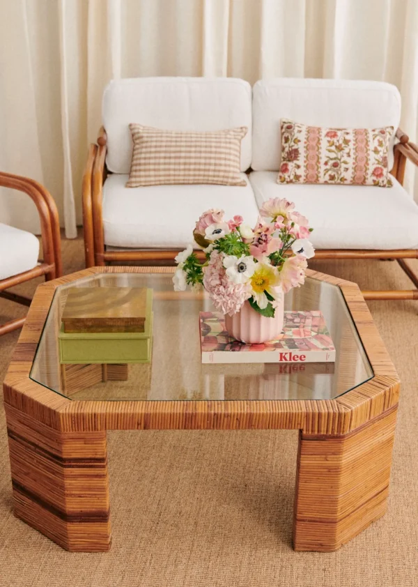 Table Basse Octogonale En Marqueterie De Rotin Vintage