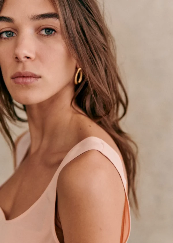 Top Tess
